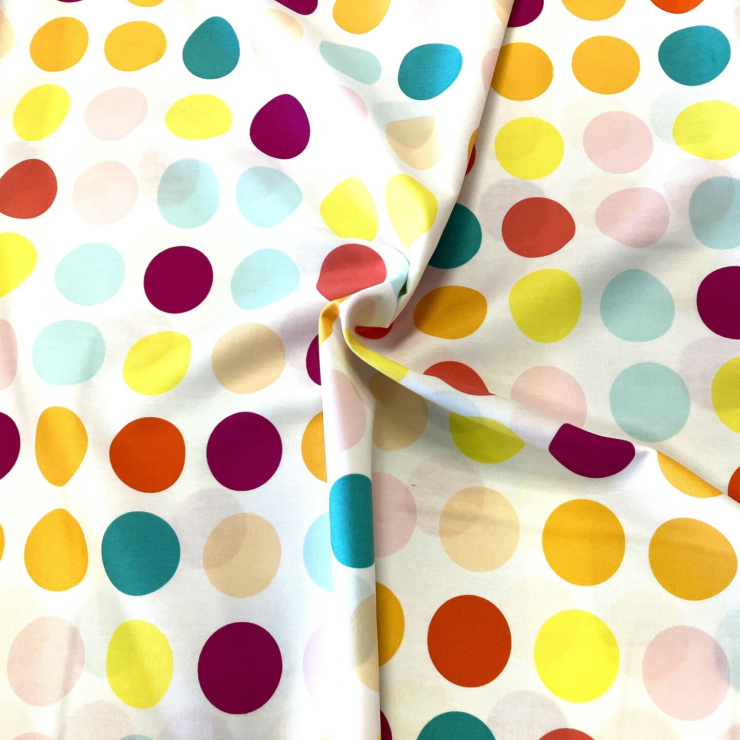 Bavlnená látka Candy dots